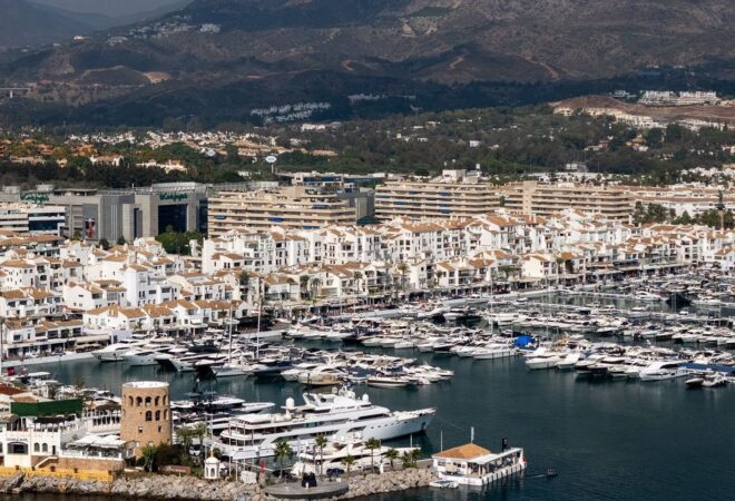 Odkryj urok Puerto Banús: luksusowy klejnot Marbelli