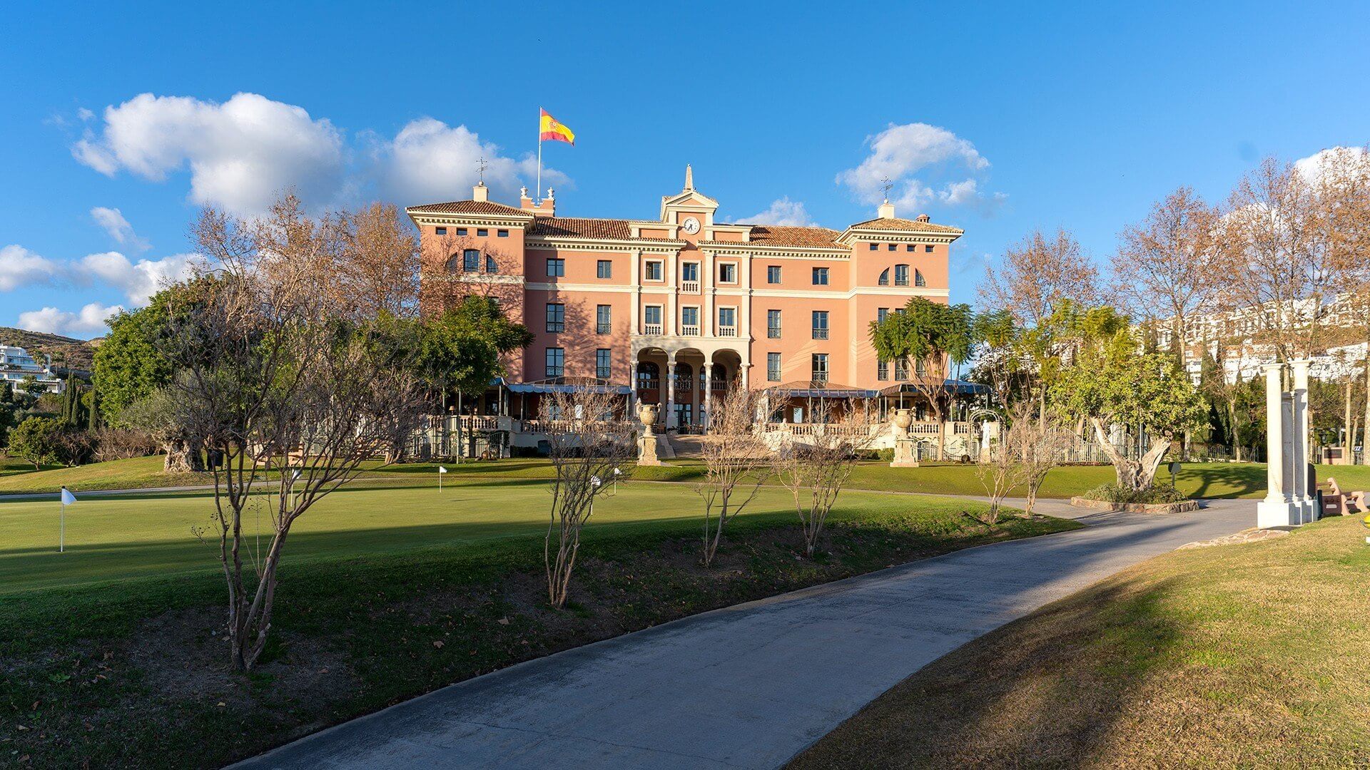 Villa Padierna – raj dla golfistów na Costa del Sol