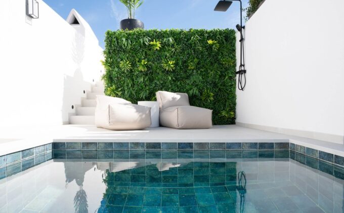 Townhouse on the Golden Mile: Luxury Living at Casa Luuma