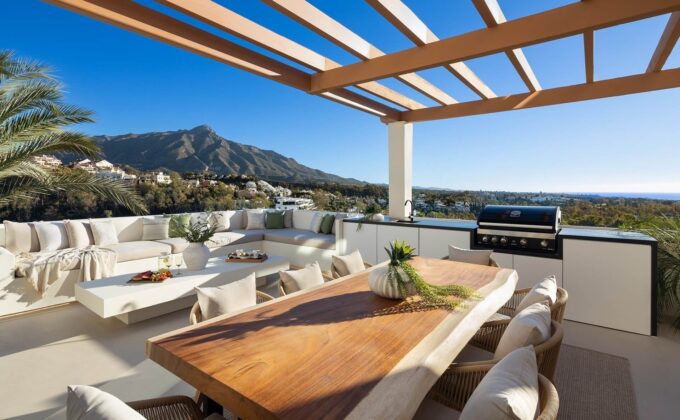 Penthouse Maison Montaigne