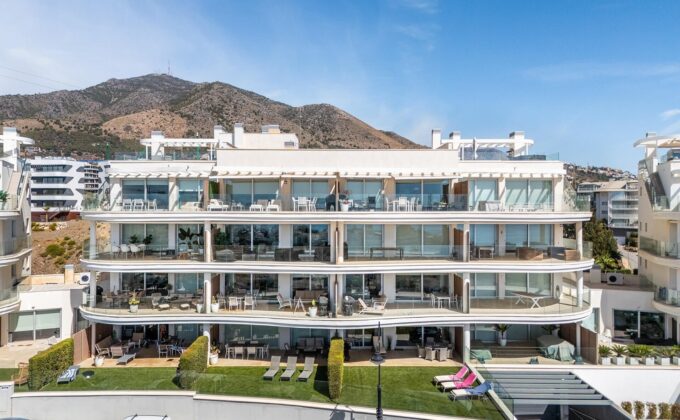 3-Bedroom Apartment in El Higuerón, Fuengirola