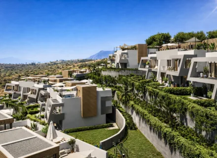 Apartamenty Marbella East – nowoczesne osiedle z widokiem na góry i zieleń