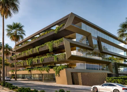 nowoczesny budynek The Privilege Estepona z zielonymi tarasami